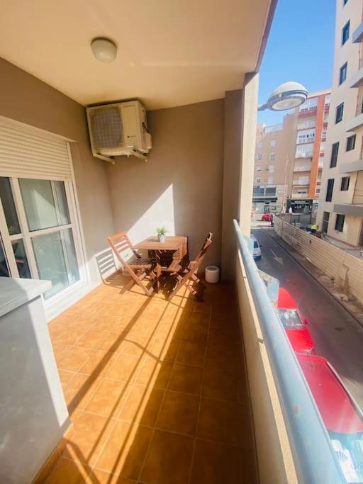 Apartamento De Dos Dormitorios En Almeria. Exteriér fotografie